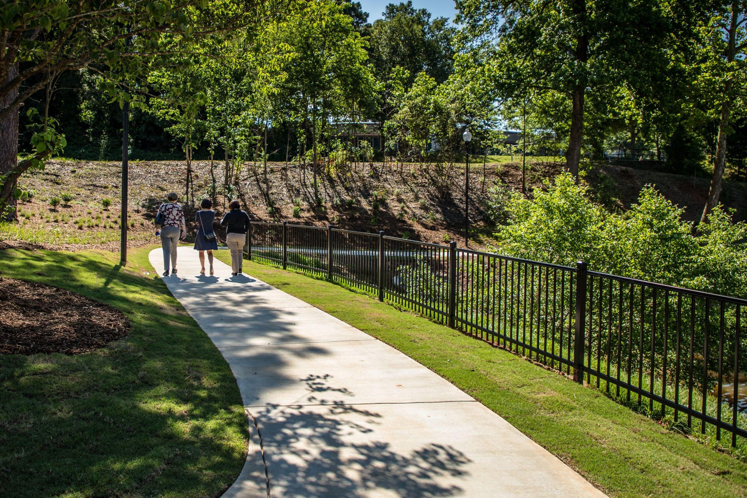 Local parks near Norcross GA featuring scenic outdoor spaces, walking paths, and family-friendly recreation areas